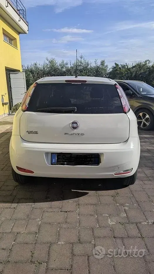 Usata Fiat Grande Punto 77 CV (56 kW) 2013 Utilitaria