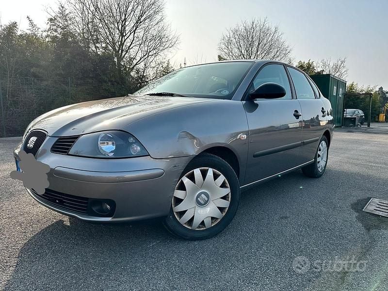 Usata Seat Cordoba Reference 75 CV (55 kW) 2006 Berlina