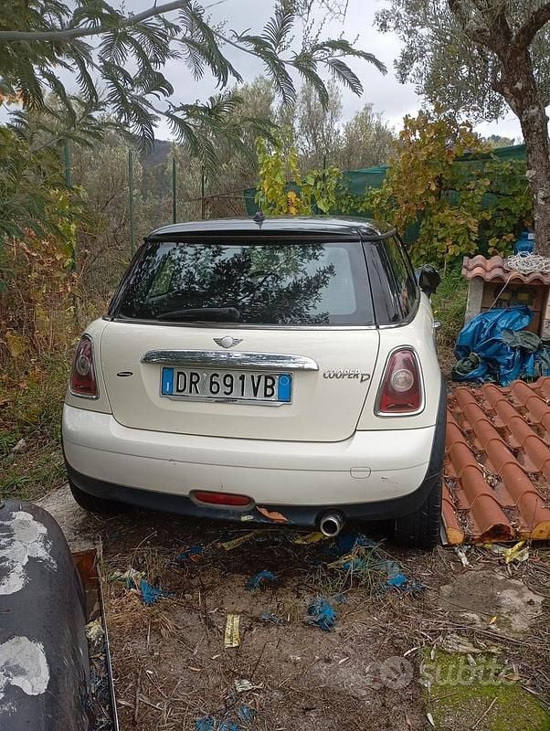 Usata Mini Cooper D 63 CV (46 kW) 2008 Utilitaria