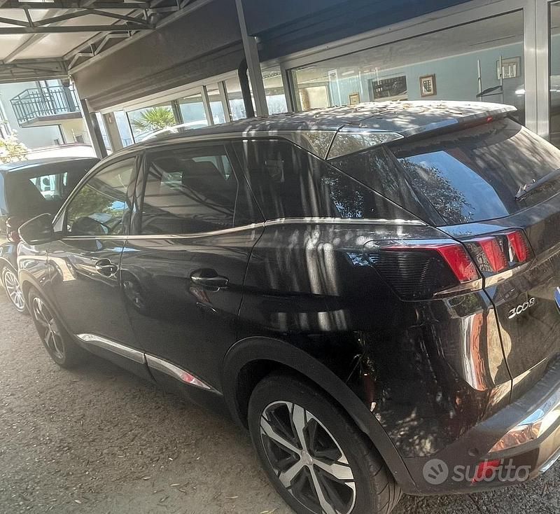 Usata Peugeot 3008 GT-line 131 CV (96 kW) 2018 Nero Station wagon