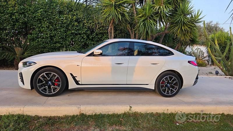 Usata BMW i4 M Sport 250 kW (340 CV) 2023 Bianco Berlina