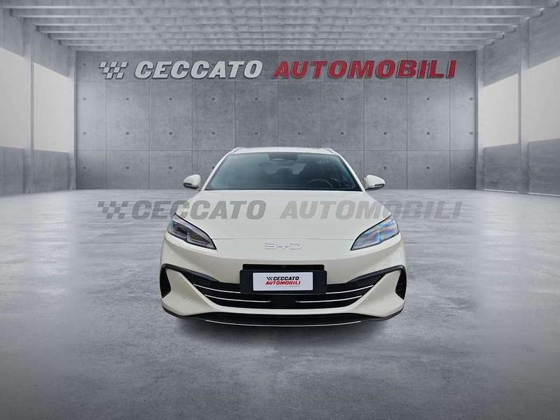 Nuova BYD Seal Comfort 212 CV (155 kW) 2025 Grigio Station wagon