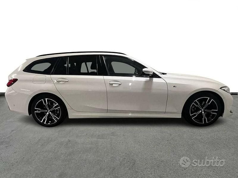 Usata BMW 320e M Sport 2024 Bianco Station wagon