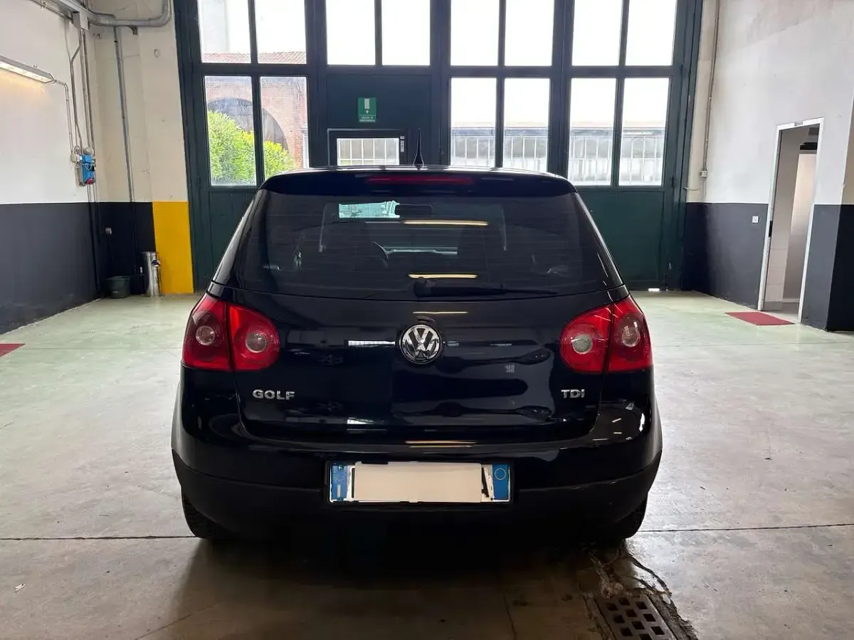 Usata VW Golf VI GT 105 CV (77 kW) 2008 Nero Utilitaria