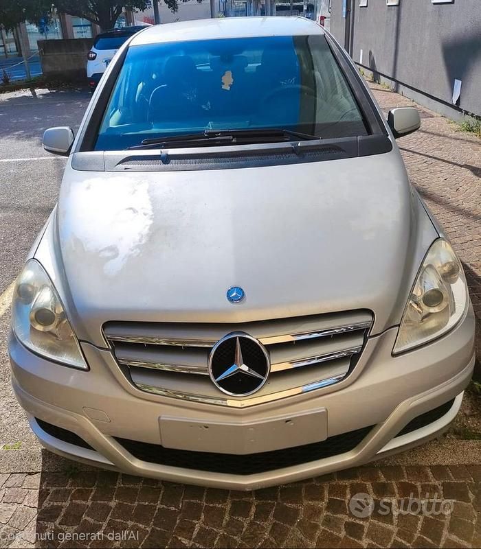 Usata Mercedes B180 2009 Monovolume