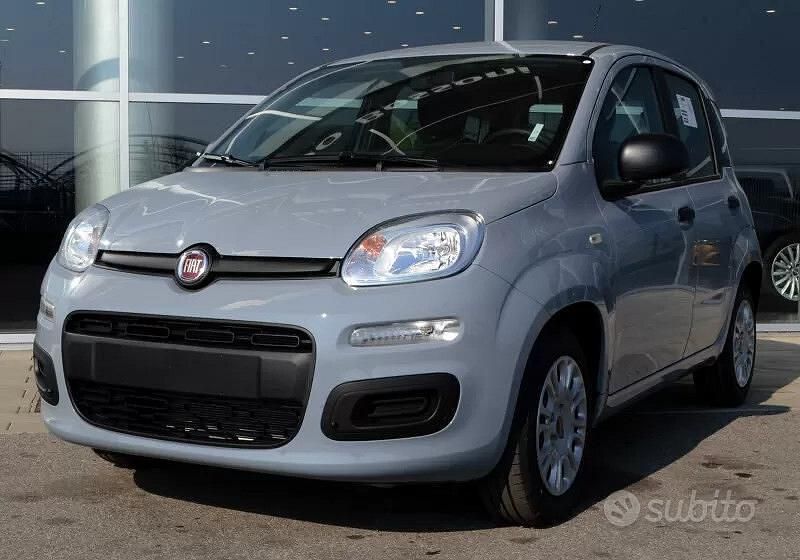 Grigio Usata 2018 Fiat Panda Lounge Tre volumi | 10.400 € (Molto cara) - Immagine 1/4