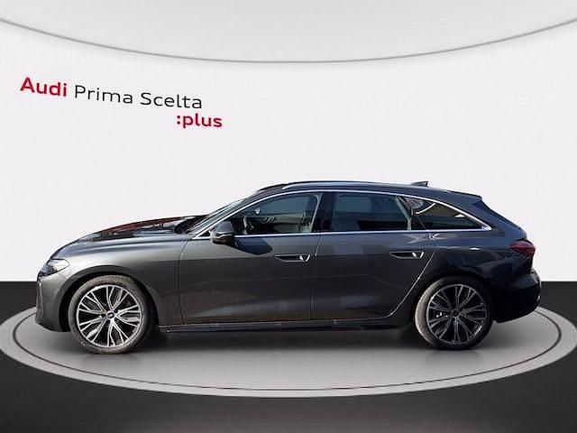 Usata Audi A5 Sportback S-Line 204 CV (150 kW) 2025 Grigio daytona perla Utilitaria