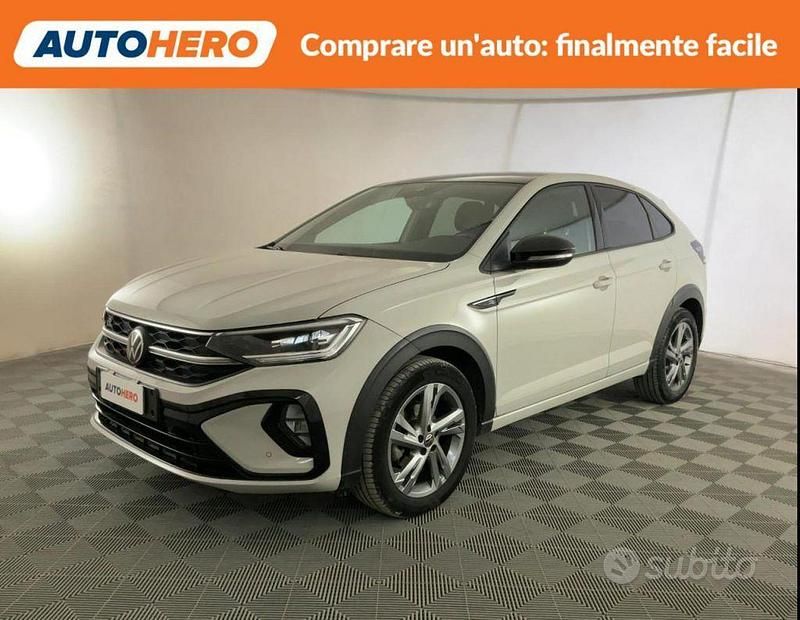 Usata VW Taigo R-line 150 CV (110 kW) 2022 Beige SUV