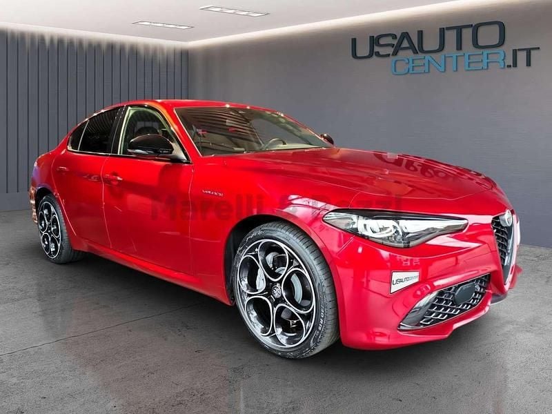 Nuova Alfa Romeo Giulia Veloce 209 CV (153 kW) 2025 Rosso Berlina