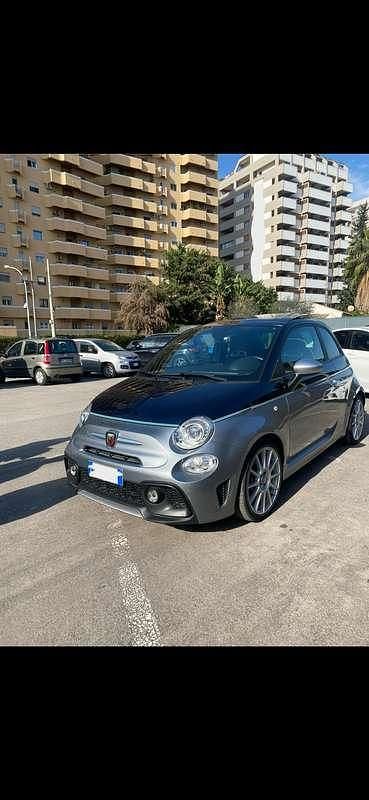 Usata Abarth 695 179 CV (131 kW) 2018 Grigio Utilitaria