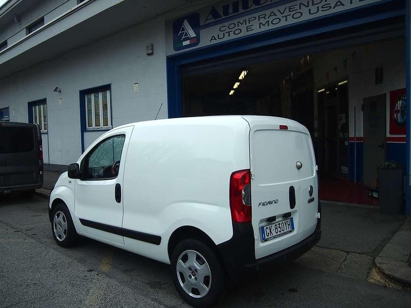 Usata Fiat Fiorino 95 CV (69 kW) 2022 Bianco Monovolume
