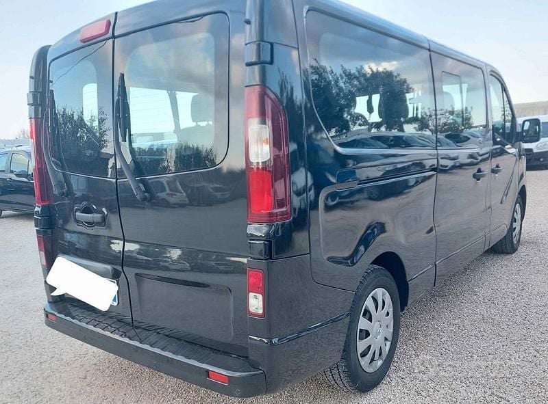 Occasion Opel Vivaro 145 ch (106 kW) 2016 Noir Monospace