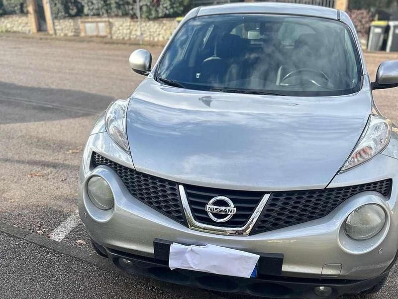 Usata Nissan Juke Acenta 110 CV (80 kW) 2014 Argento SUV