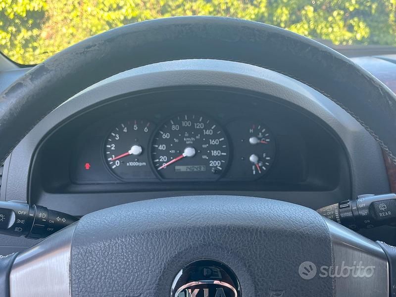 Usata Kia Sorento 140 CV (102 kW) 2003 Grigio SUV