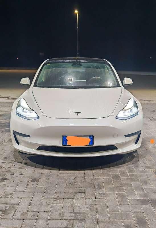 Usata Tesla Model 3 Performance 155 kW (211 CV) 2021 Bianco Berlina