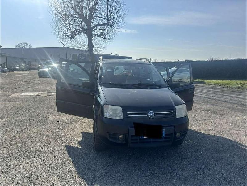 Usata Fiat Panda 4x4 Climbing 60 CV (44 kW) 2007 Utilitaria