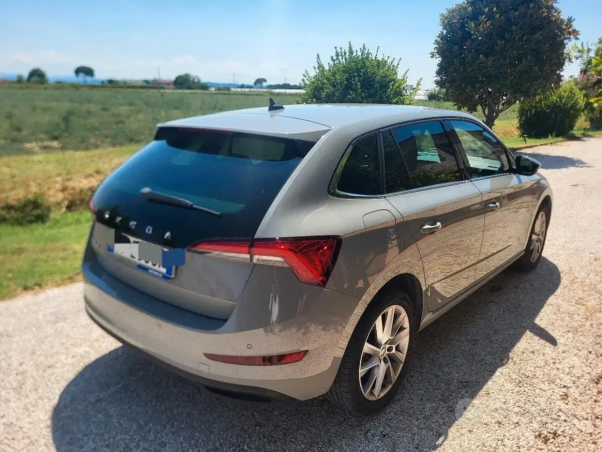 Usata Skoda Scala Style 110 CV (80 kW) 2023 Grigio Utilitaria