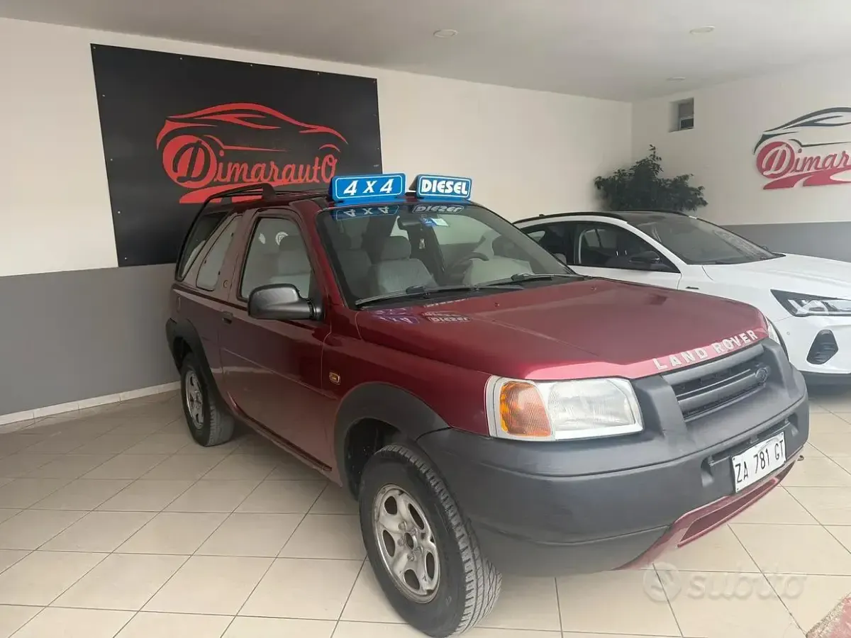 Usata Land Rover Freelander 98 CV (72 kW) 2000 Rosso SUV