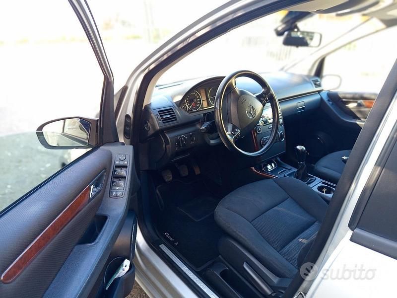 Usata Mercedes A180 Elegance 2005 Grigio