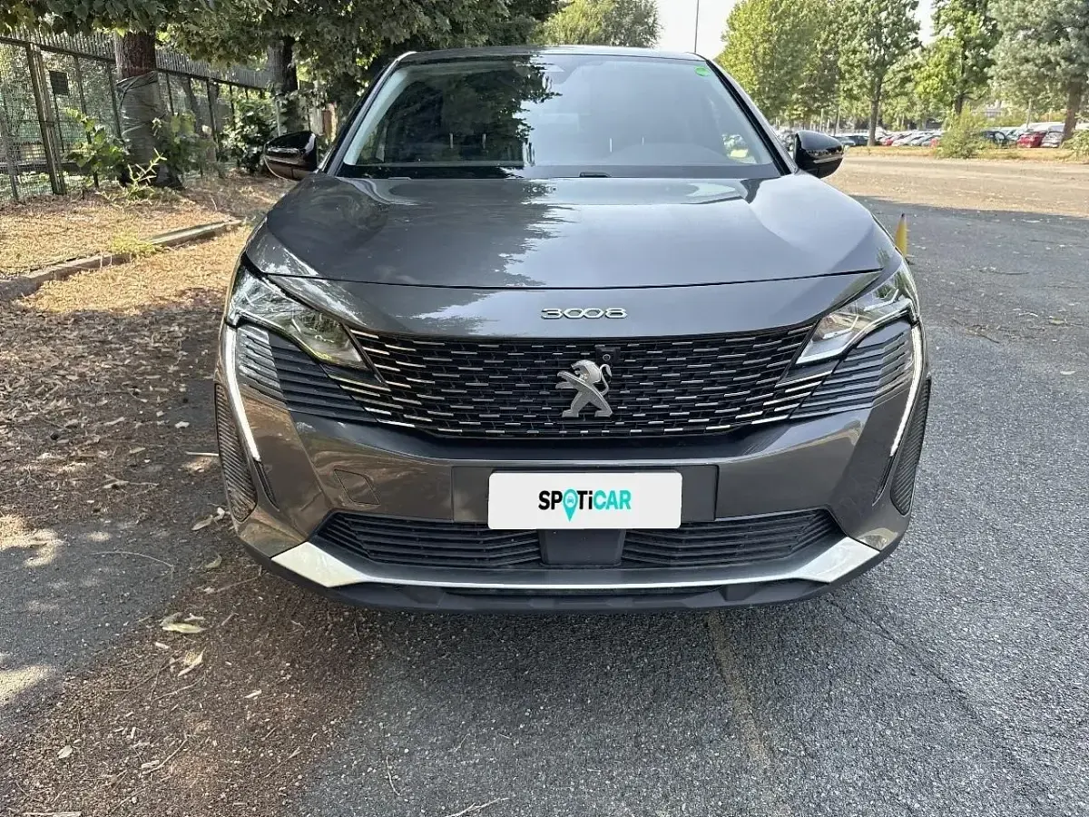 Usata Peugeot 3008 Allure 300 CV (220 kW) 2022 Grigio SUV
