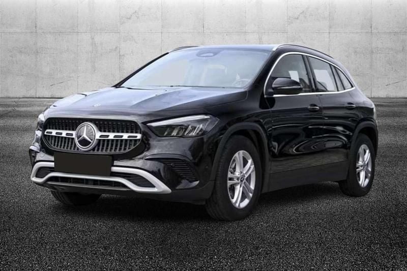 Nero Usata 2024 Mercedes GLA200 Advanced Plus SUV | 37.950 € (Ottimo prezzo) - Immagine 1/4