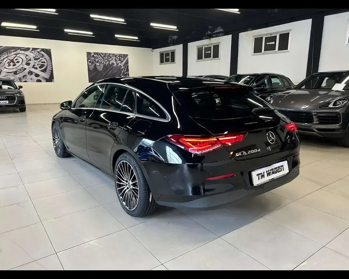 Usata Mercedes CLA200 Shooting Brake Business 150 CV (110 kW) 2022 Nero Station wagon