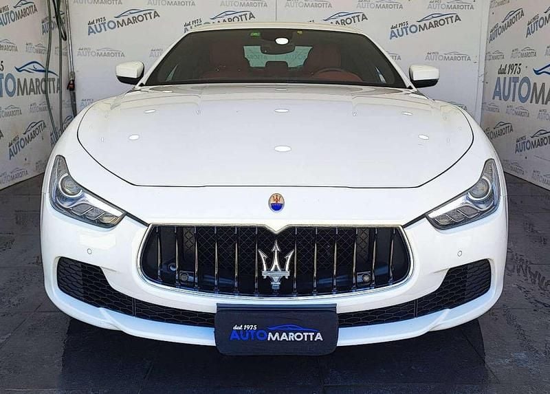 Usata Maserati Ghibli 275 CV (202 kW) 2016 Bianco Berlina