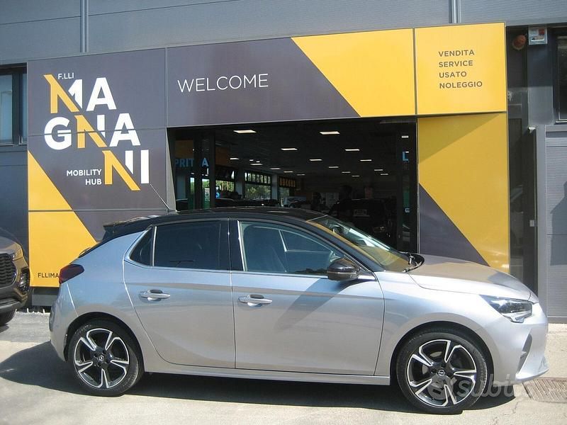Usata Opel Corsa Elegance 2021 Grigio Utilitaria