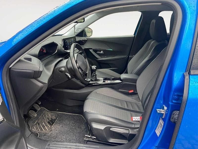 Usata Peugeot 2008 Allure 101 CV (74 kW) 2021 Blu SUV