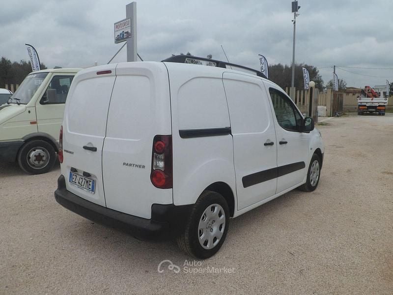 Usata Peugeot Partner 101 CV (74 kW) 2016 Bianco Monovolume