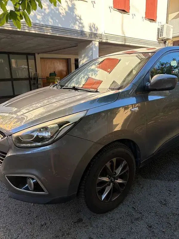 Usata Hyundai ix35 Classic 116 CV (85 kW) 2013 Grigio SUV