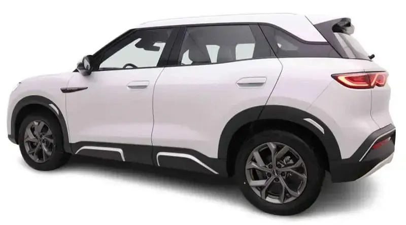 Nuova BYD Atto 2 Boost 212 CV (155 kW) 2026 Skiing white SUV