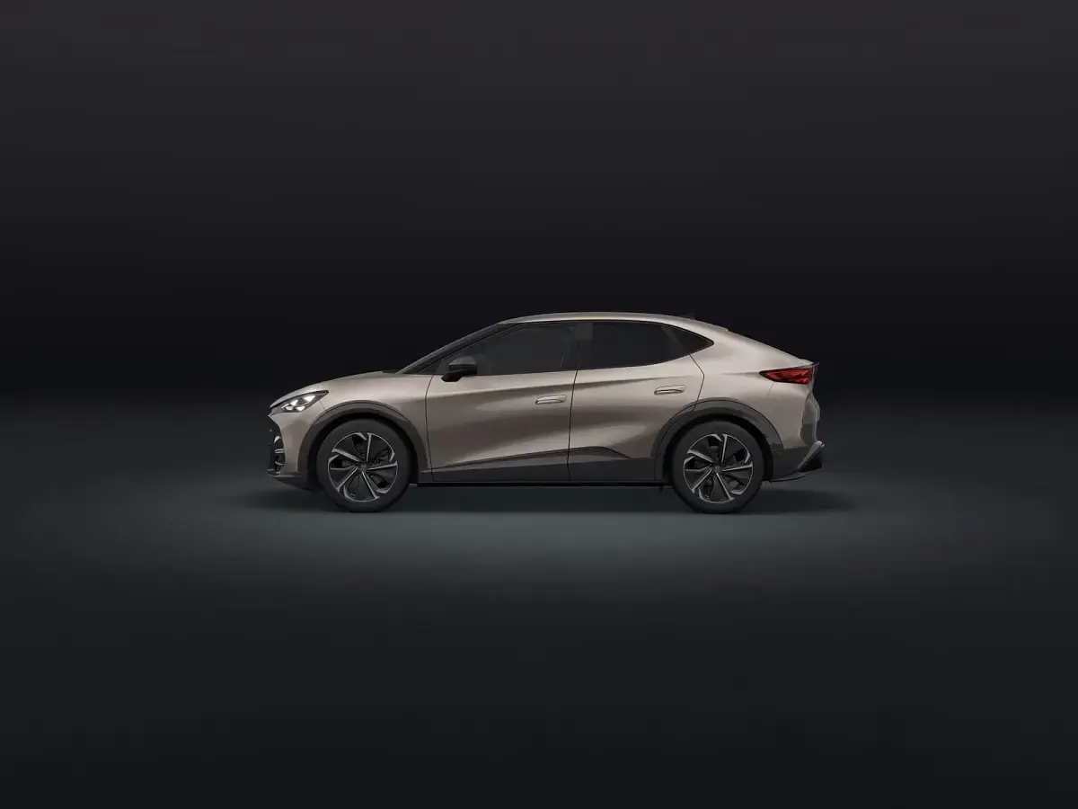Nuova Cupra Tavascan Endurance 210 kW (286 CV) 2026 SUV