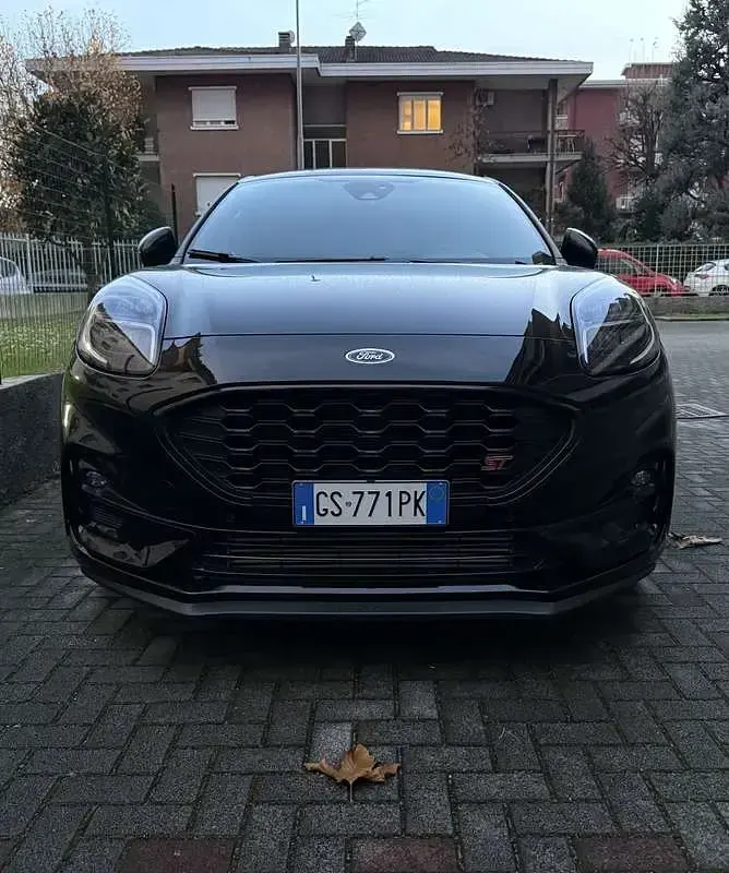 Usata Ford Puma ST200 200 CV (147 kW) 2024 Nero SUV