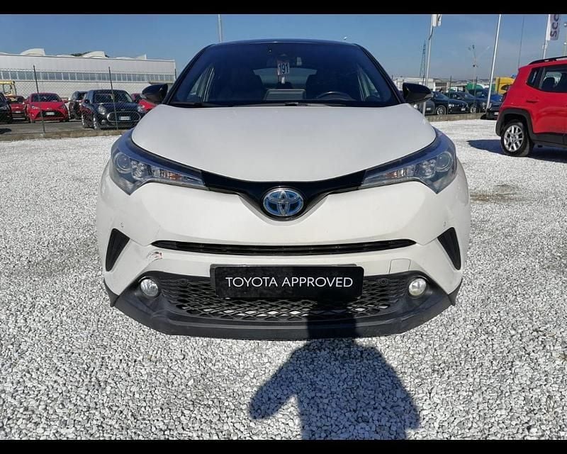 Occasion Toyota C-HR Lounge 98 ch (72 kW) 2017 Blanc SUV