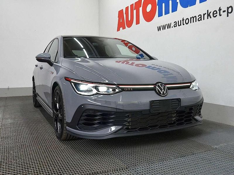 Usata VW Golf VIII GTI Clubsport 300 CV (220 kW) 2024 Grigio Berlina