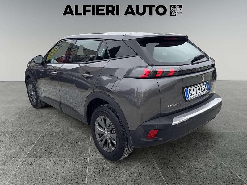 Usata Peugeot 2008 Active 102 CV (75 kW) 2022 Grigio SUV