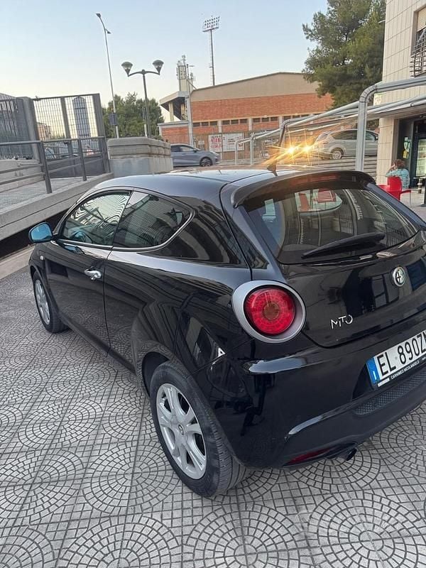 Usata Alfa Romeo MiTo 95 CV (69 kW) 2012 Nero Utilitaria
