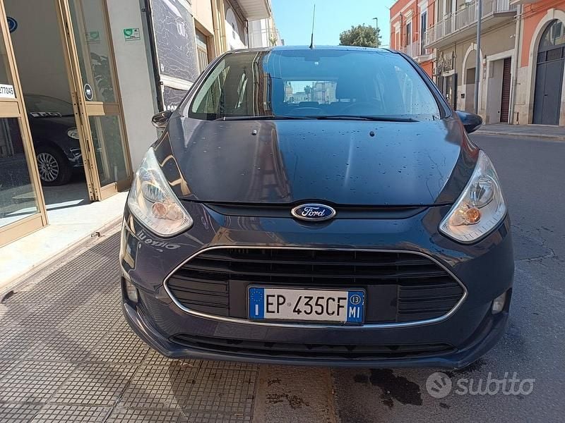 Usata Ford B-MAX Business Edition 95 CV (69 kW) 2013 Blu Monovolume