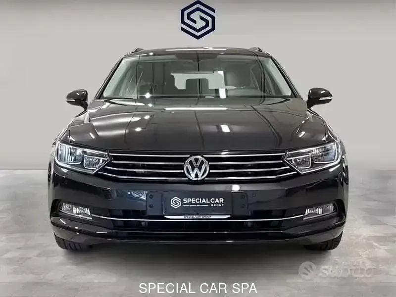 Usata VW Passat Business 150 CV (110 kW) 2019 Grigio Station wagon