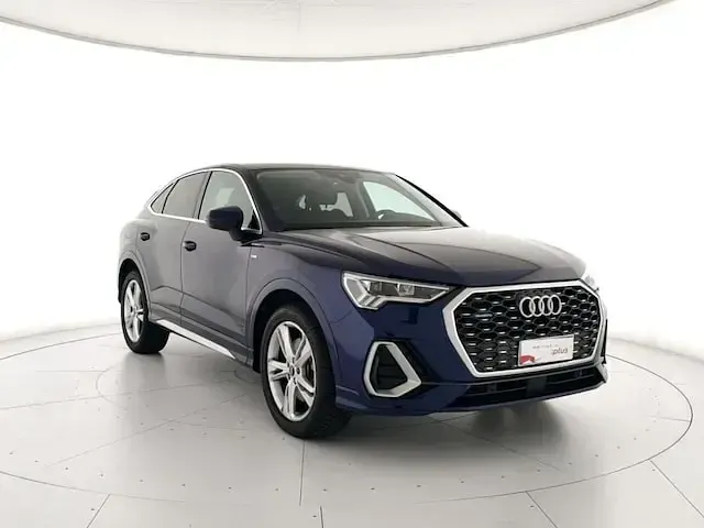 Usata Audi Q3 Sportback S-Line 200 CV (147 kW) 2022 Blu SUV