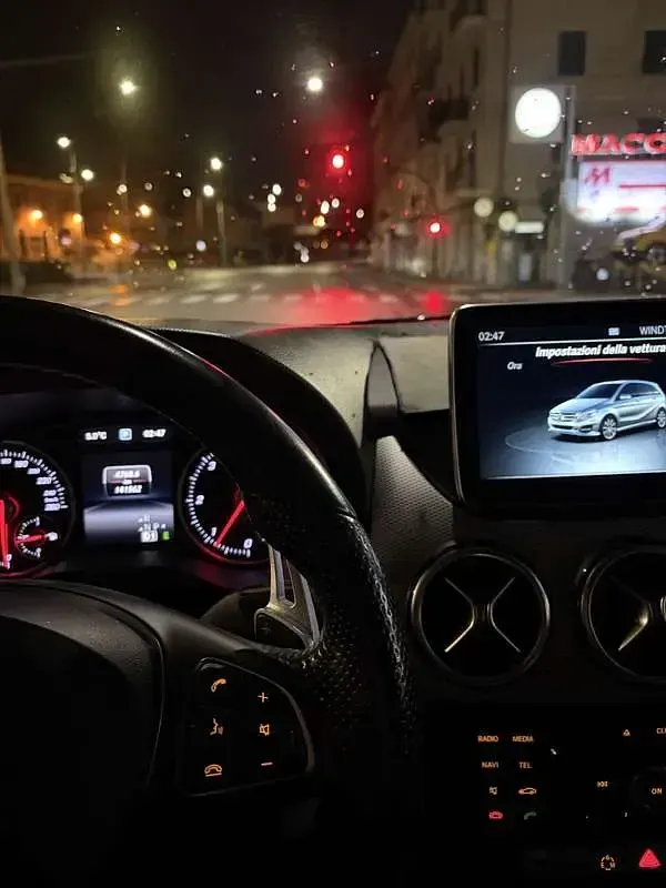 Usata Mercedes B200 Premium 136 CV (100 kW) 2015 Utilitaria