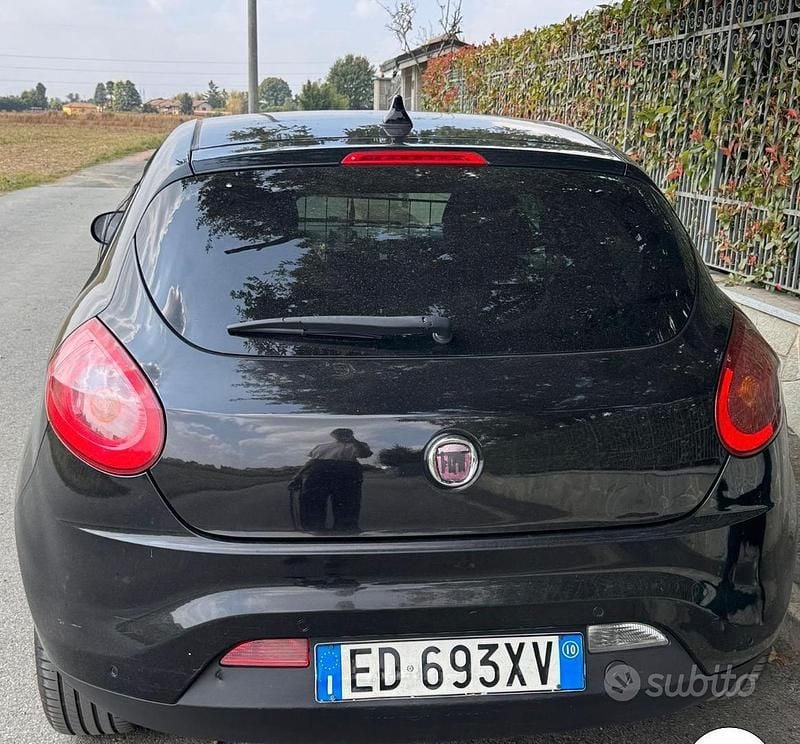 Usata Fiat Bravo 120 CV (88 kW) 2010 Nero Utilitaria