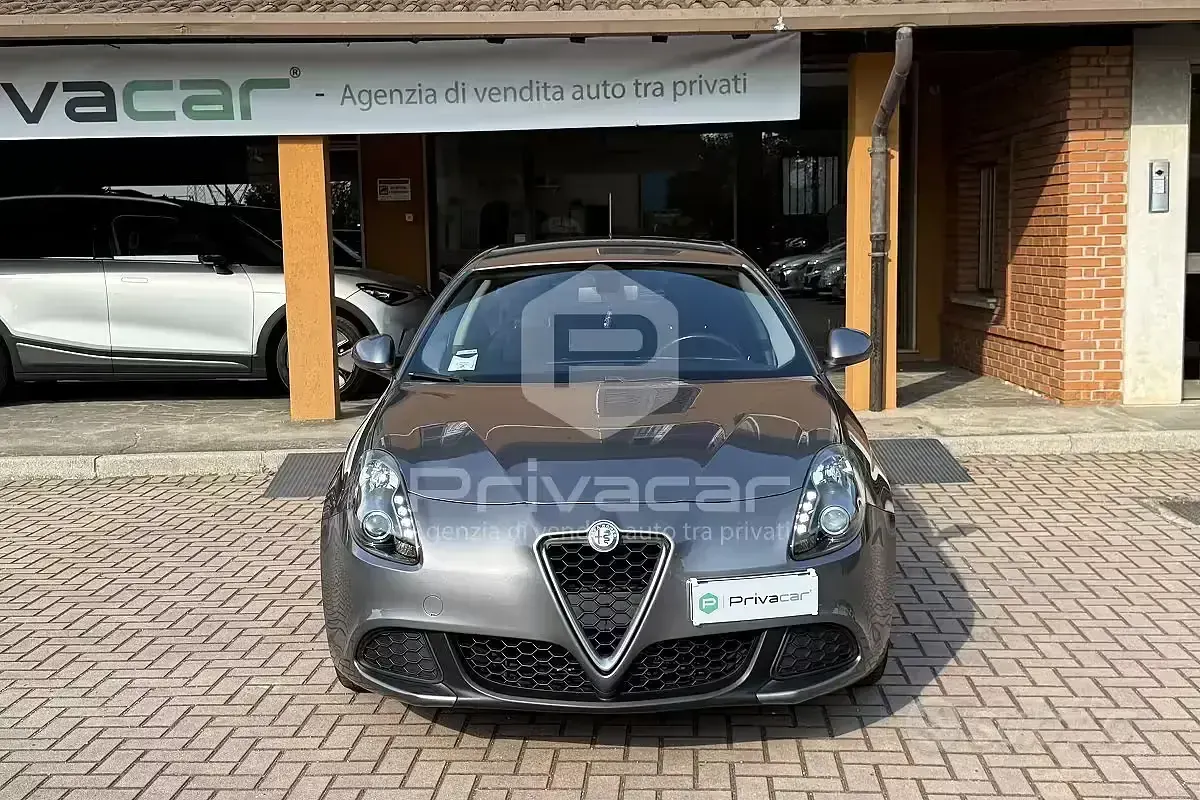 Usata Alfa Romeo Giulietta Business 120 CV (88 kW) 2017 Grigio Utilitaria