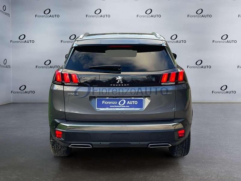 Usata Peugeot 3008 GT-line 131 CV (96 kW) 2019 Grigio SUV