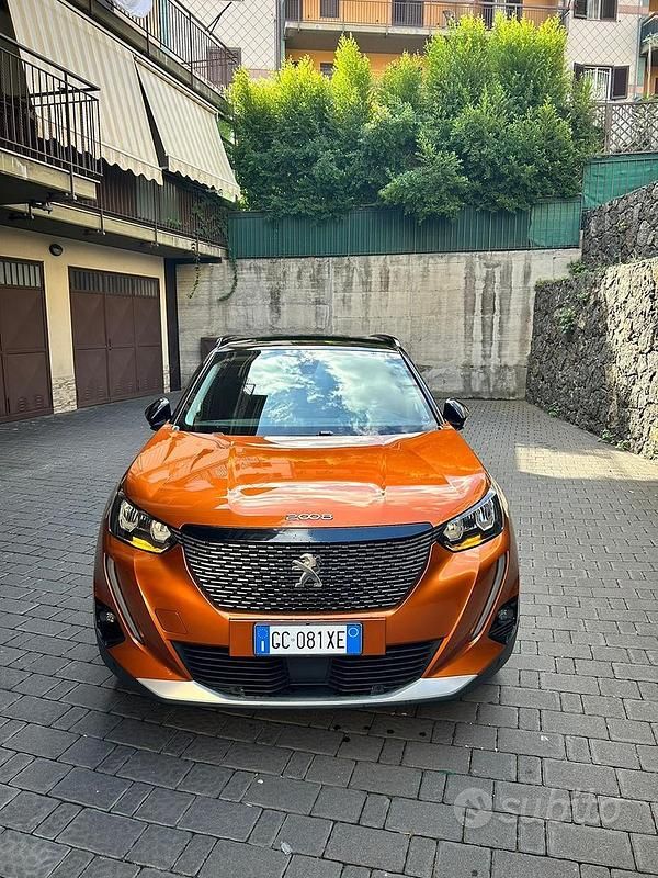 Usata Peugeot 2008 131 CV (96 kW) 2020 SUV