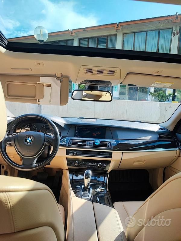 Usata BMW 530 245 CV (180 kW) 2010 Nero Berlina