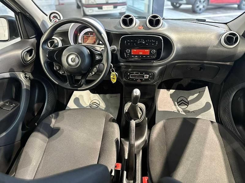 Usata Smart ForFour 71 CV (52 kW) 2019 Bianco Utilitaria