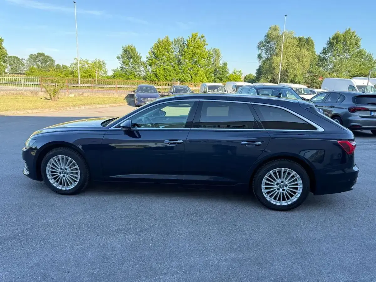 Usata Audi A6 Business 286 CV (210 kW) 2019 Blu/azzurro Station wagon
