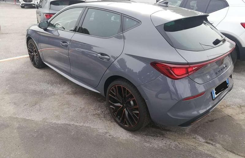 Usata Cupra Leon VZ2 245 CV (180 kW) 2020 Berlina